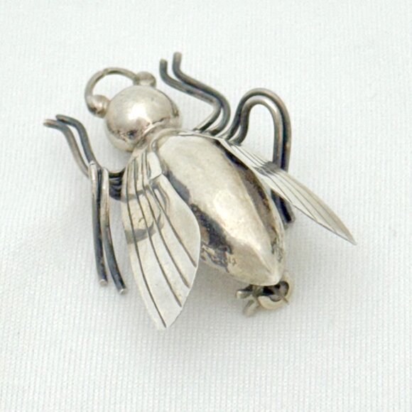 Vintage Classic Sterling Silver Wasp/Flying Insect Brooch/Pin Signed Taxco 925 - Picture 3 of 10